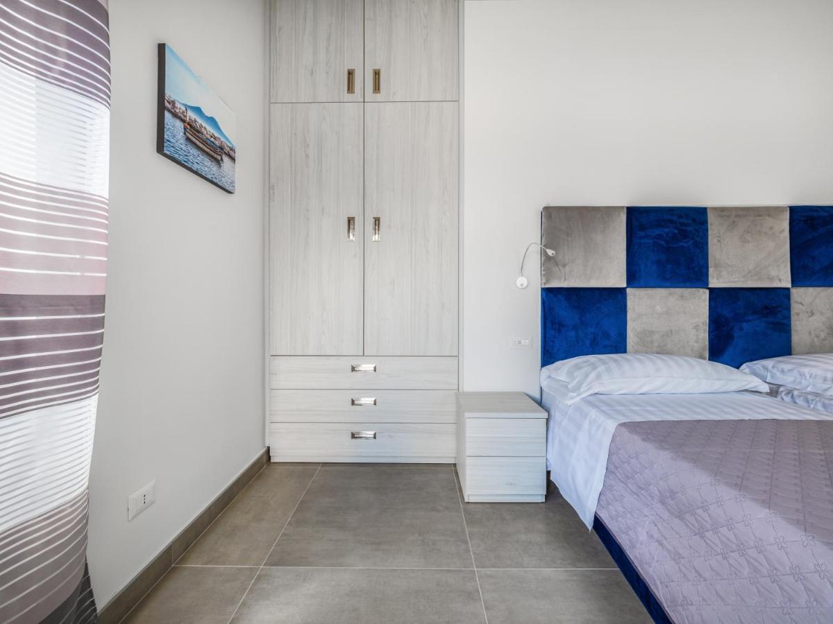 Azzurro Park Suite - De Vivo Realty Сорренто Экстерьер фото